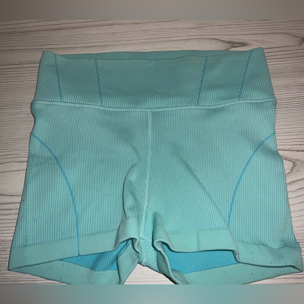 Offline by aerie Hi-rise biker shorts
